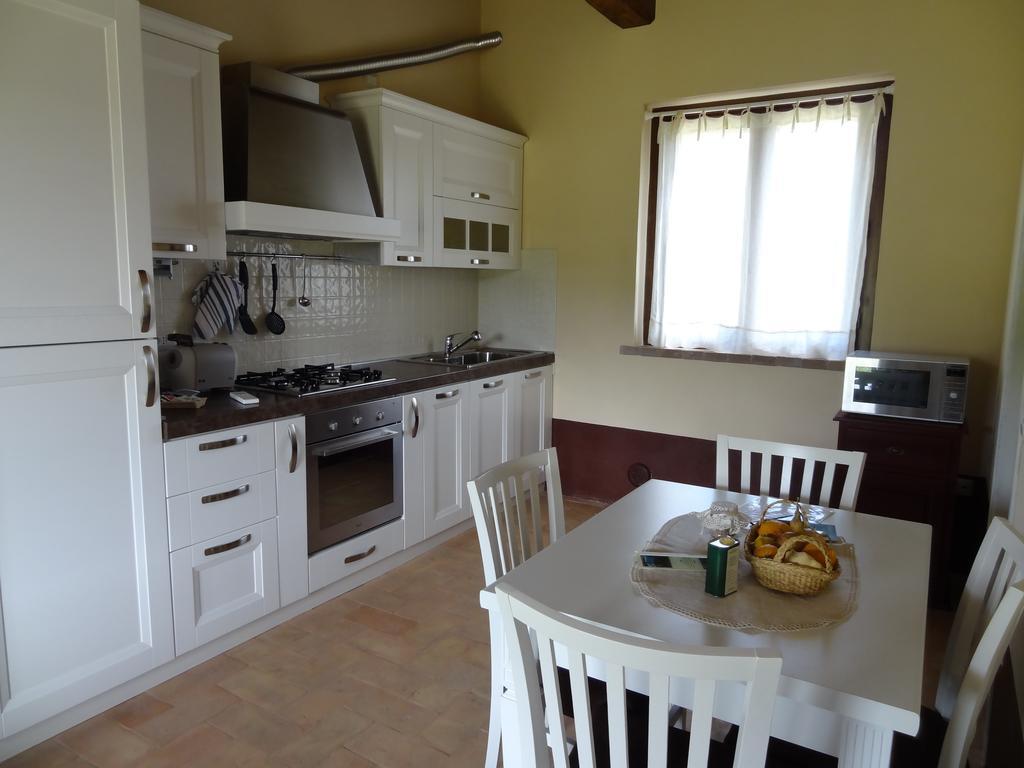 אמליה Agriturismo Tara חדר תמונה