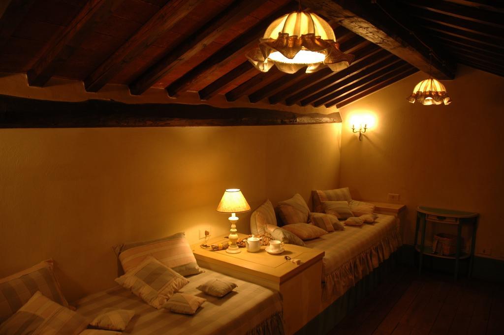 אמליה Agriturismo Tara חדר תמונה