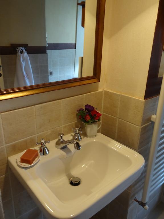 אמליה Agriturismo Tara מראה חיצוני תמונה