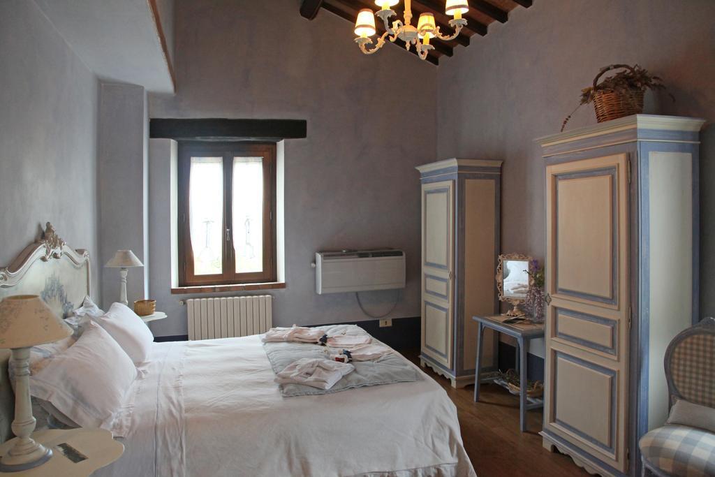 אמליה Agriturismo Tara מראה חיצוני תמונה