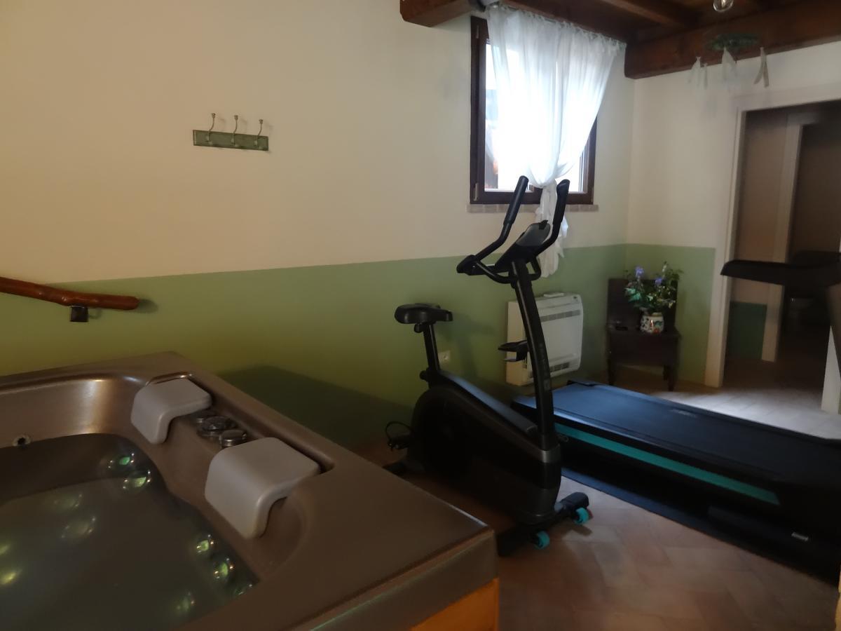 אמליה Agriturismo Tara מראה חיצוני תמונה